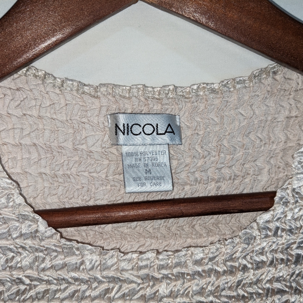 Vintage Nicola Satin Champagne Textured Bubble Tank Size M - Picture 4 of 8